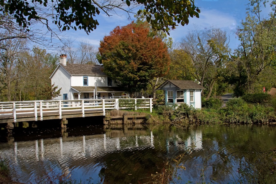 Bridgetender's house in Blackwells Mills along New Jersey's D&R Canal State Park Trail | Photo by Tom Egan