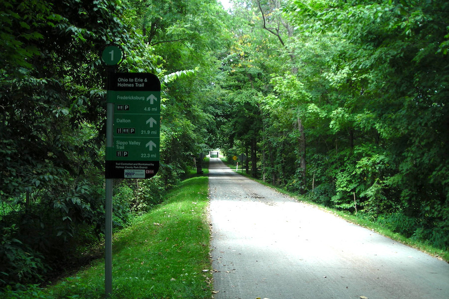 Holmes County Trail (Part of Ohio to Erie Trail) | Photo by Calvin Holderbaum