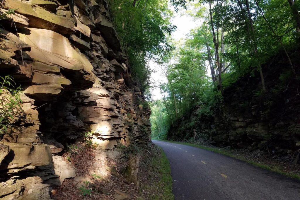 Holmes County Trail, part of the Ohio to Erie Trail | Photo by TrailLink user meo