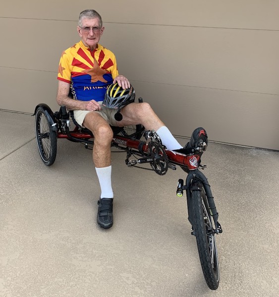 Jack Kurrle en su bicicleta reclinada en 2020 | Cortesía de Jack Kurrle