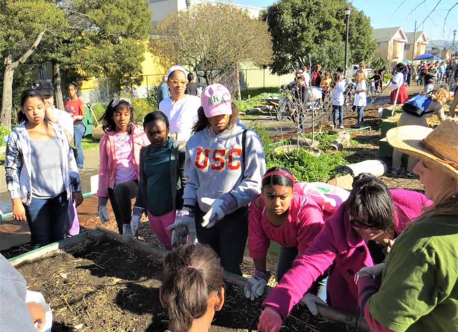 Richmond residents participate in community service along the Richmond Greenway on MLK Day in 2013. | Photo courtesy RTC