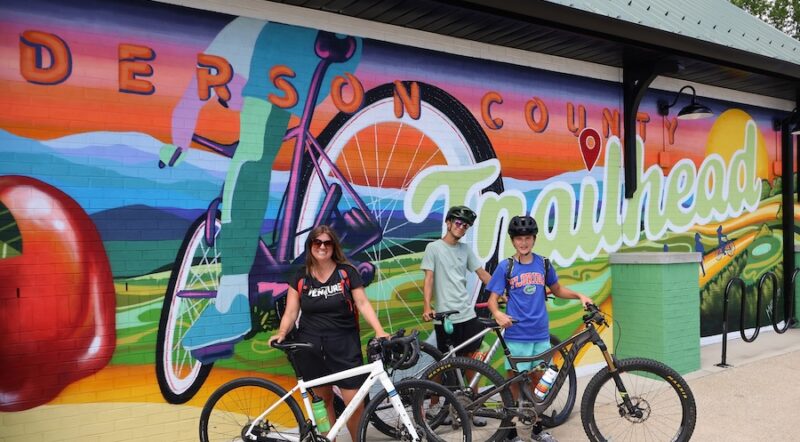 Mural along North Carolina's Ecusta Trail | Photo by Craig Distl, courtesy Visit Hendersonville