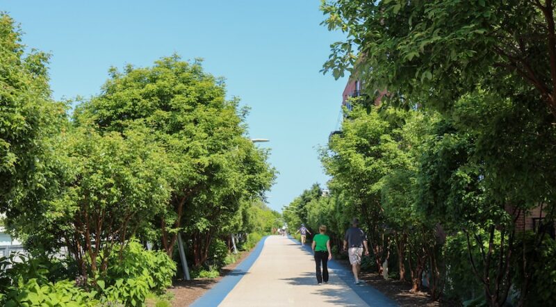 Bloomingdale Trail through Chicago's Wicker Park neighborhood | Photo by Luke Scaletta, Wicker Park Bucktown Chamber of Commerce