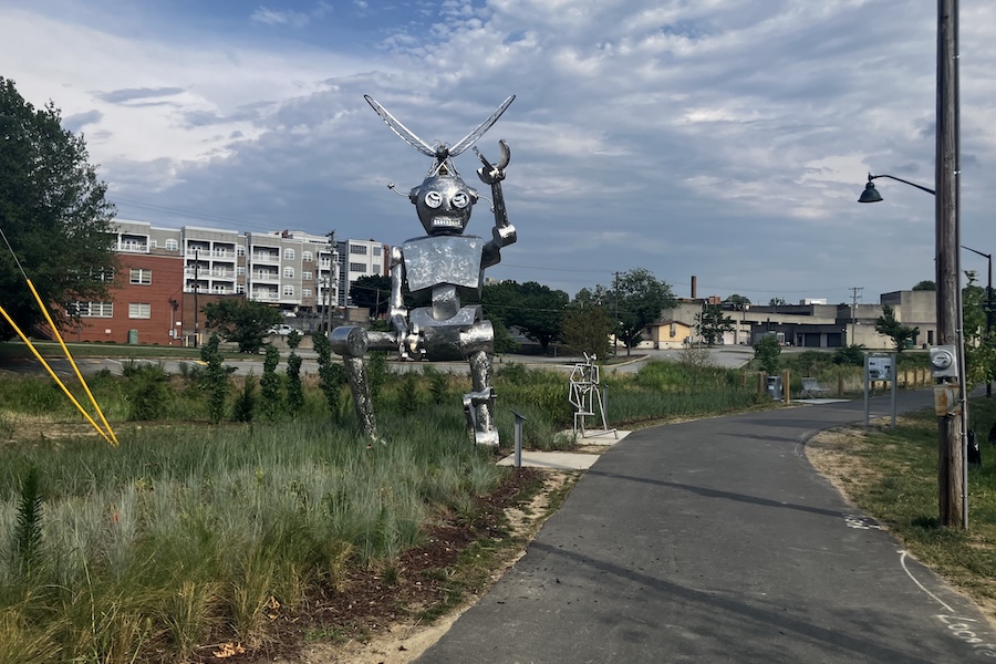 Trailside art called May-Bee and the Bot in the Uncanny Valley | Photo by Adam M. Rosen